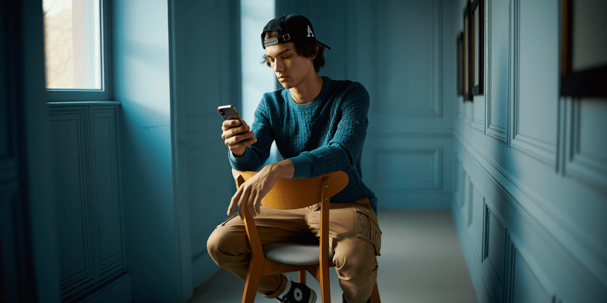 creator scrolling social media